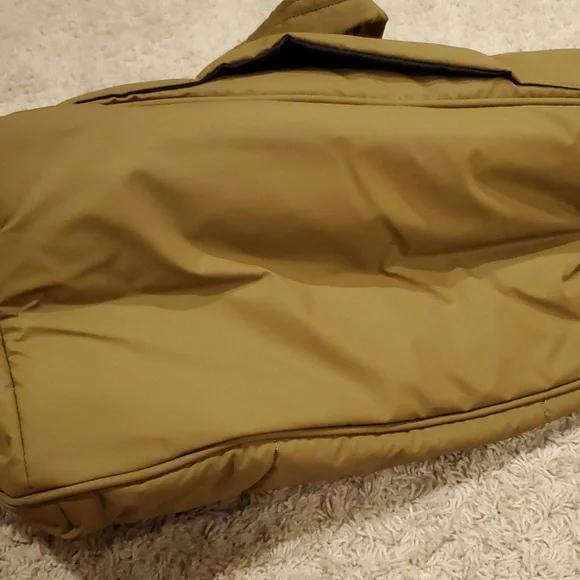 Calpak duffle bag - Picture 10 of 11